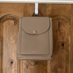 Draper James Pebbled Leather Backpack Oat Color (taupe)